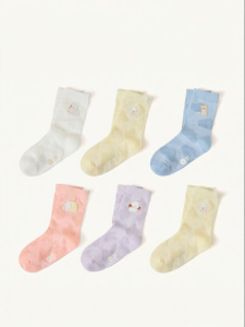 Q21 | Moisture Wicking Antibacterial and Odor-Reducing Childrens Socks Mid-Calf
