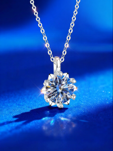 East Beauty | Luxurious Sterling Silver 999 Moissanite Necklace