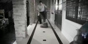 360 Degree Rotation Rechargeable Cordless Floor Cleaner Scrubber Polisher Electric Rotary Mop