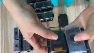 Fuse Holder Rumah Sekring Mobil Rumah Fuse 6 Way + Fuse Blade Standard 6 Pcs