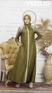 Qiarinn - Gamis Bordir Bahu Kombinasi Swaroski Bahan Katun Toyobo