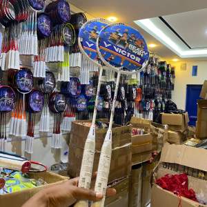 RAKET BADMINTON VIKTOR THRUSTER TTY PREMIUM 32 LBS GRATIS TAS DAN GRIP
