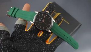 Box Exclusive Jam Tangan WD Classic VA-475OR / Jam Tangan Fashion Wanita Tali Rubber Diameter 4cm