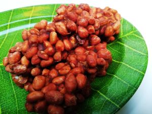Tingting Ampyang Kacang: Camilan Tradisional Asli Manis Gurih