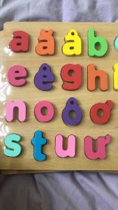 Bảng Chữ Cái Tiếng Việt - Bảng Chữ Cái Bằng Gỗ Nổi Chữ Thường Hoa và Số Cho Bé Làm Quen Với Chữ Cái Và Số