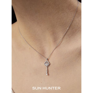 Sun Hunter Original Lace Vintage Necklace Three Horizontal Bone Chain Lock Chain French Style  out Fashion Jewelry Accessory