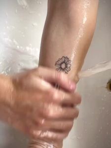 Hình Xăm Tạm Thời Họa Tiết Rắn Thanh Kiếm Tinh Thần Mặt Trăng Bền Chống Thấm Nước Hình Xăm Giả Trên Cánh Tay Giữ Được 1-2 Tuần Miếng Dán Mô Phỏng Dành Cho Độ Tuổi Từ 14 Trở Lên