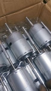 Mô tơ đầu quạt 12v. Mô tơ sử dụng bình ắc quy DC12v - chổi than