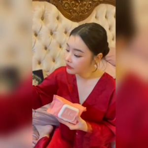 (โปร10ห่อ) Li e Makeup Remover wipes ลิเอ้ เมคอัพรีมูฟเวอร์ไวพส์ ทิชชู่เปียกเช็ดเครื่องสำอาง ทำความสะอาดเครื่องสำอาง