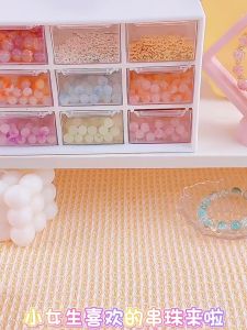 เด็กทำด้วยวัสดุ DIY วัสดุประดับ ลูกปัดสร้อยข้อมือเครื่องประดับกล่องของขวัญลูกปัดของเล่นสาวสาวโฮมเมดสาว