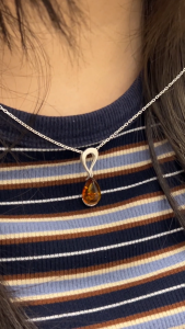 MILLENNE Multifaceted Baltic Amber Infinity Silver Pendant with 925 Sterling Silver (MLP-01)