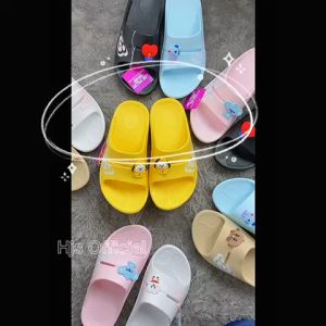 Sandal Slop Wanita Empuk Sandal Wanita Kesehatan Slip On Anti Selip Sandal Slip On Terbaru