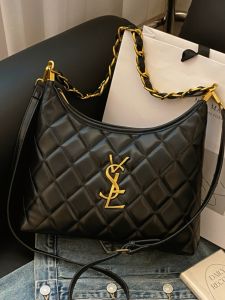 Large Capacity Womens Tote Bag Underarm Crossbody Commuter Bag Luxury Sensation British Style Soft Surface Daily Use