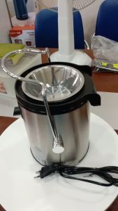 Máy ép trái cây LADOMAX HA-966