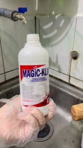 Pembersih Toilet dan Kamar Mandi Anti Kerak / Pembersih Wc Anti Kuman Anti Bakteri / Penghilang noda membandel Closed lantai dinding Kamar Mandi dan Kaca Jendela Magic Kliin Cling Bathroom and Window Cleaners