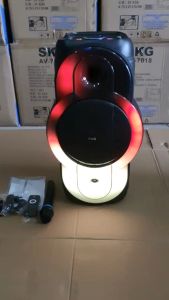 SKG ลำโพง ลำโพงพกพา บลูทูธ 10นิ้วx1ดอก 40wRMS ขยาย 12000 W ไมค์ลอย 1ตัว เสียงดี เบสแน่น ไฟวิบวับ(ปิด-เปิดได้) รุ่น KG-056 สีดำ