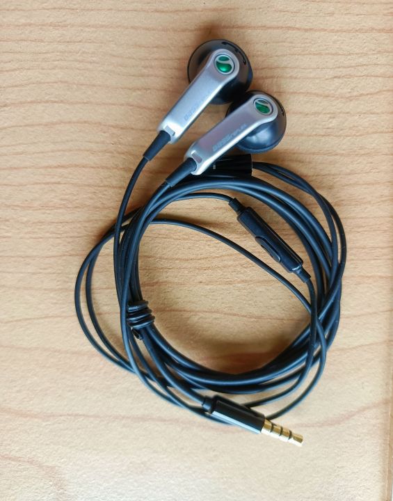 Sony bass 2025 reflex earphones