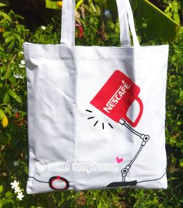 👜 กระเป๋าผ้าเนสกาแฟเบลนด์แอนด์บรู ♨️                                     ( Bland&Brew Shopping bag ) #พรีเมี่ยม Nescafé