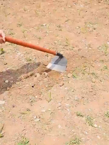 Hoe Weeding Rake Labor-saving Weeding & Loosening Soil Artifact Harrow Handheld steel weeding hoe Hoe Farm Tool Gardening cangkul tajam cangkul rumput