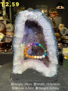 amethyst geide with calcite 🇲🇾base on JB Kilang  💯天然紫晶洞 薄皮玛瑙边 洞里左侧带有方解石共生 紫晶体透亮 底部钛晶+黄娇花共生💰