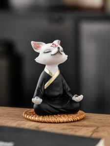 Office Desktop Decorations White Nine-Tailed Fox Real Body Sculpture High-End Sitting Meditation Zen Style Car Interior Decoration