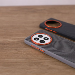 Fancy Carbon Fiber Leather Phone Case for OnePlus 13 Magnetic Absorption High-End Feeling Metal Lens Ring Business Style Matte Finish Anti-Fall Large Hole Mens High End