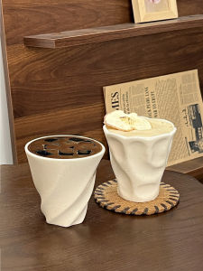 Retro Ceramic Coffee Cup Handheld Latte Art Design Simple North European Style Small Batch Creative Cold Brew Mug