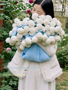 Dreaming the witch | Handcrafted Rose Bouquet Blanket Knitted Gift Throw