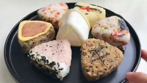 6Pcs/Set Onigiri Mold Musubi Maker Rectangular Triangle Box Food Grade PP Sushi Press Mold Box