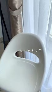 Outer Long Vest Brukat Chantily / Outer Brukat Wanita Terbaru\\n\\n Apa Itu Outer Wanita Berkualitas Tinggi?\\n\\nOuter wanita berkualitas tinggi adalah pakaian luar yang dirancang khusus untuk memberikan perlindungan dan kenyamanan bagi penggunanya. Pakaian ini biasanya terbuat dari bahan berkualitas tinggi dan memiliki desain yang menarik serta elegan.\\n\\n Mengenal Jenis-Jenis Outer Wanita\\n\\nAda beberapa jenis outer wanita yang dapat dipilih, seperti jaket, blazer, dan vest. Setiap jenis outer memiliki karakteristik dan fungsi yang berbeda-beda.\\n\\n Kelebihan dan Kekurangan Outer Wanita\\n\\nKelebihan outer wanita berkualitas tinggi antara lain melindungi penggunanya dari cuaca buruk, meningkatkan penampilan, dan memberikan kenyamanan saat digunakan. Sedangkan kekurangan outer wanita adalah harganya yang relatif mahal dan perawatan yang perlu dilakukan secara rutin.\\n\\n Vest Brukat untuk Musim Dingin\\n\\nVest brukat adalah outer wanita yang terbuat dari bahan bru kat, yaitu jenis kain yang tebal dan hangat. Vest bru kat sangat cocok digunakan di musim dingin karena dapat melindungi penggunanya dari suhu dingin.\\n\\n Cara Memilih Vest Brukat yang Tepat\\n\\nUntuk memilih vest bru kat yang tepat, ada beberapa hal yang perlu diperhatikan, antara lain:\\n\\n- Ukuran vest yang sesuai dengan tubuh\\n- Bahan vest yang berkualitas dan hangat\\n- Desain vest yang menarik dan sesuai dengan selera\\n\\n Tips Menggunakan Vest Brukat untuk Musim Dingin\\n\\nBerikut adalah beberapa tips menggunakan vest bru kat untuk musim dingin:\\n\\n- Gunakan vest bru kat sebagai lapisan atas dari pakaian Anda\\n- Padukan vest bru kat dengan pakaian dalam yang hangat\\n- Jangan lupa membawa jaket atau blazer tambahan jika cuaca sangat dingin\\n\\n Desain Chantily Elegan\\n\\nDesain Chantily adalah desain yang memiliki motif berbentuk pita dan pola yang rumit. Desain ini sering digunakan pada outer wanita, terutama pada outer long vest bru kat Chantily.\\n\\n Karakteristik Desain Chantily\\n\\nKarakteristik desain Chantily antara lain:\\n\\n- Motif berbentuk pita yang rumit\\n- Pola yang indah dan elegan\\n- Biasanya menggunakan warna-warna pastel\\n\\n Mengenali Outer Long Vest Brukat Chantily\\n\\nOuter long vest bru kat Chantily adalah outer wanita yang terbuat dari bahan bru kat dan memiliki desain Chantily. Outer ini biasanya memiliki panjang sampai lutut dan memiliki model long vest.\\n\\n Outer Brukat Wanita Terbaru\\n\\nOuter bru kat wanita terbaru adalah outer wanita yang terbuat dari bahan bru kat dan memiliki desain terbaru. Outer ini biasanya memiliki model yang modern dan trendi.\\n\\n Trend Outer Brukat Wanita Terbaru\\n\\nBeberapa trend outer bru kat wanita terbaru antara lain:\\n\\n- Outer bru kat dengan desain oversize\\n- Outer bru kat dengan aksen ruffle\\n- Outer bru kat dengan warna-warna cerah\\n\\n Rekomendasi Outer Brukat Wanita Berkualitas Tinggi\\n\\nBerikut adalah beberapa rekomendasi outer bru kat wanita berkualitas tinggi:\\n\\n- Outer bru kat Chantily dengan model long vest\\n- Outer bru kat oversize dengan aksen ruffle\\n- Outer bru kat dengan warna-warna cerah dan desain modern\\n\\n Kesimpulan\\n\\nOuter long vest bru kat Chantily dan outer bru kat wanita terbaru adalah outer wanita berkualitas tinggi yang memiliki desain menarik dan elegan. Outer ini cocok digunakan di musim dingin dan dapat meningkatkan penampilan penggunanya.\\n\\n Ringkasan Manfaat Outer Long Vest Brukat Chantily & Outer Brukat Wanita Terbaru\\n\\nManfaat outer long vest bru kat Chantily dan outer bru kat wanita terbaru antara lain melindungi penggunanya dari cuaca buruk, meningkatkan penampilan, dan memberikan kenyamanan saat digunakan.\\n\\n Saran Penggunaan Outer Wanita Berkualitas Tinggi\\n\\nBerikut adalah beberapa saran penggunaan outer wanita berkualitas tinggi:\\n\\n- Pilih outer wanita yang sesuai dengan selera dan kebutuhan Anda\\n- Gunakan outer wanita sebagai lapisan atas dari pakaian Anda\\n- Jangan lupa melakukan perawatan secara rutin agar outer wanita tetap awet dan tampilan tetap menarik\n}