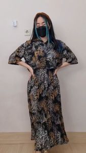 4798 Rok Floral Button Plisket One Set