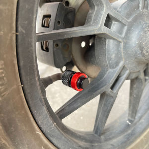 MOWOK สำหรับ YAMAHA รถมือมากขึ้น XMAX 300 400 250 125 อุปกรณ์ยานยนต์ CNC ล้อยางวาล์วก้านฝาครอบและล้อหน้า ABS เซ็นเซอร์ยาม พร้อมส่วนผสม