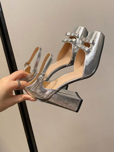 ฤดูร้อน 2024 ผู้หญิง หนัง รองเท้าแตะส้นบล็อกอัพเกรดรองเท้าส้นสูงแบบบางหัวเข็มขัด สายคล้อง ทันสมัย รองเท้าสตรีพื้นยาง