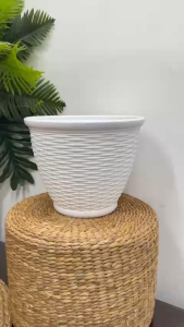Bộ 4 chậu mây đan vành 26x20cm màu trắng trồng hoa nhựa dày
