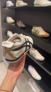 【Hot】Tiger MEXI CO66 White/Black Hot Stamping Mens And Womens Casual Shoes 1183B493-100 Running Shoes