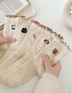 Kaos Kaki Panjang Wanita Katun Motif Rempel Bordir Kartun Crew Cotton Socks JCKK278