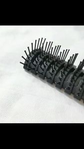 Men Ribbed Comb Hair Brush Hairdressing Salon Barber Anti-static Heat Comb Hair Wig Styling Tool Comb Brush