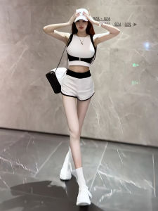 Summer New Color Block Front Clasp Sleeveless Tank Top Womens Slim Fit Backless Vest Set with Shorts