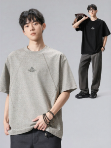 Wood soon | Loose Fit American Style Letter Graphic Tee