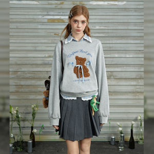 เสื้อสเวตเตอร์คอตั้งสีเทา UNIFREE ทรงหลวม แขนยาว ปกติ ลายหมี สไตล์วิทยาลัย ผูกโบว์ แฟชั่นฤดูใบไม้ร่วง/ฤดูหนาว เสื้อผ้าทำงานผู้หญิง