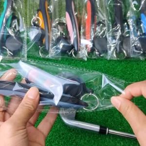 Golf Club Brush Groove Cleaner Retractable Dual Sided Nylon Bristles Aluminum Carabiner Groove Cleaner Groove Cleaning Tool Kit