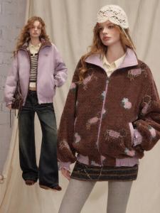 Unifree | Youthful and Warm Fleece Reversible Coat