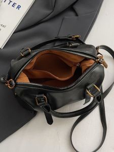 Small Crossbody Bag with Zipper Pocket Retro Design for Work Single Strap Soft PU Leather Casual Pure Color Handbag