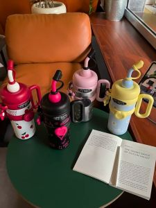 แก้วเก็บความเย็น สแตนเลสแท้ ขนาด 710ML ใหญ่ความจุ พร้อมที่จับ และฝาปิดหลอด เก็บเย็น-ร้อนได้นาน-226