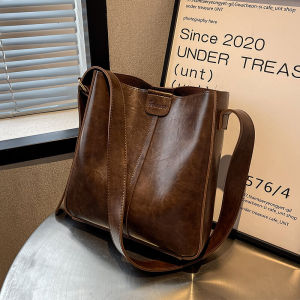 Fashionable Large Capacity Womens Crossbody Bag Retro Versatile Commuter Bucket Bag Korean Style Single Shoulder Bag