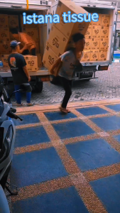 ( PAKET 8 pcs ) Tissue NICE 180 Sheet