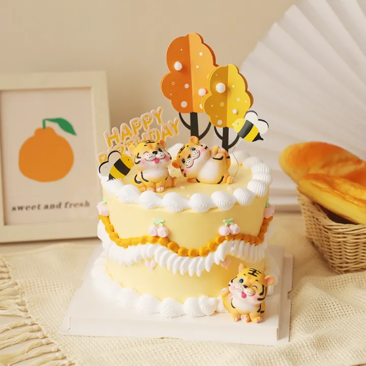 Bánh fondant chủ đề con cọp hổ - Bánh sinh nhật cho bé trai 1 - Blisbi  Bakery