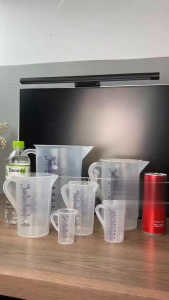 Ca đong nhựa 500ml chịu nhiệt chia vạch rõ nét không bám màu dùng cho bếp Nhung House