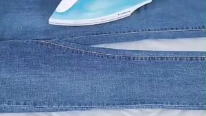 Foldable Steamer Press Pad Vertical Hanging Over Door Heat-Resistant Portable Ironing Mat