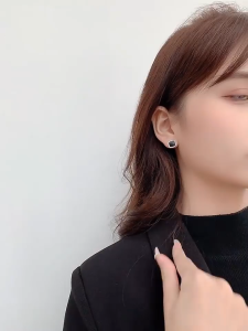 good 999 18K gold fashion temperamen Black Square Zircon stud Earrings ES6258